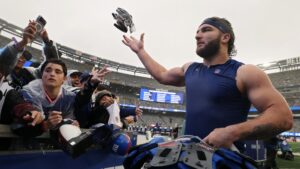 Cam Skattebo wants Giants fans to rally around the team similar to Arizona State