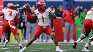 Arizona Wildcats remain unranked in latest AP Top 25 poll