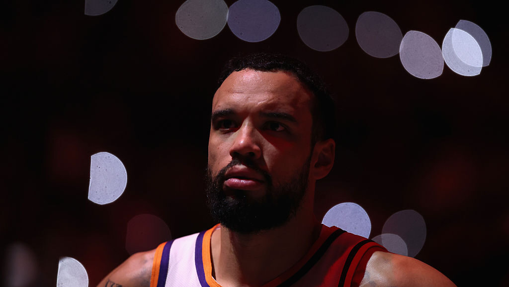 Suns and Lakers lack players over 30, Arizona Sports reports