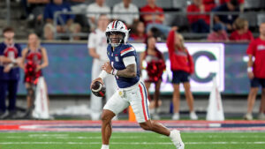 Arizona Wildcats move up in latest AP poll following 5th straight win