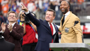 Bickley: Why a Larry Fitzgerald ownership stake is the win-win the Cardinals desperately need