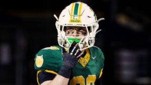 Vedder Wolfley wins Arizona Cardinals High School Player of the Week, and Ron Wolfley reacts live on air