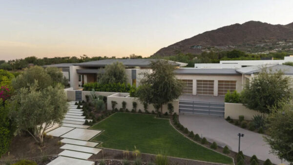 A picture of the house Kyler Murray sold in Paradise Valley after he departed the Arizona Cardinals for the Minnesota Vikings
