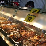 Bashas' has everything a NASCAR fan could need, including ready-to-eat BBQ meals. (Adam Green/Sports620 KTAR)