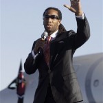 Arizona Cardinals wide receiver Larry Fitzgerald addresses a crowd of supporters upon arrival from the NFL Super Bowl XLIII football game, Monday, Feb. 2, 2009 in Phoenix. The Cardinals lost to the Pittsburgh Steelers in the Super Bowl on Sunday. (AP Photo/Paul Connors)