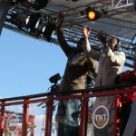 TNT NBA host's Chris Webber, left, and Kenny Smith conduct the crowd in "Airrr Baaall" after Kevin Durant his nothing but air in a shot attempt during the HORSE competition in Phoenix, Saturday, February 14, 2009. (Tyler Bassett/KTAR) 