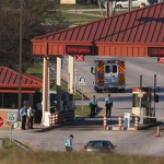 Ambulance passes the main gate at Fort Hood, 
Texas, Thursday, Nov. 5. 2009, following a 
shooting on the base. (AP Photo/Waco Tribune 
Herald, Jerry Larson)