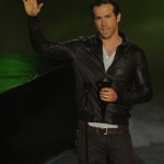Ryan Reynolds accepts the award for most anticipated movie for "Green Lantern" at the Scream Awards on Saturday Oct. 16, 2010, in Los Angeles. (AP Photo/Chris Pizzello)