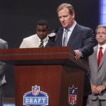 NFL commissioner Roger Goodell, center, joined by Alabama coach Nick Saban, right, and Alabama running back Mark Ingram, pause during a moment of silence at the NFL football draft at Radio City Music Hall Thursday, April 28, 2011, in New York, to remember the victims of the storms that ravaged the Southeast the day before. (AP Photo/Jason DeCrow)