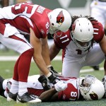 The 2-1 Arizona Cardinals traveled to New 
York to take on the Jets in September of 
2008. They left the game with a 2-2 record 
but not Pro Bowl receiver Anquan Boldin. 
Trailing 56-35 late, Kurt Warner threw a pass 
downfield for Boldin, who had torched the 
Jets for 10 catches, 119 yards and one 
touchdown. Jets safety Eric Smith drilled 
Boldin helmet-to-helmet, leaving the receiver 
lying on the field motionless. 