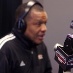 Suns coach Alvin Gentry joined Doug and Wolf in 
studio as part of Newsmakers Week. (Photo by 
Adam Green/Arizona Sports)