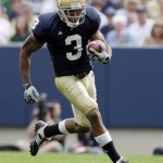 Notre Dame wide receiver Michael 
Floyd had 100 catches and 1,147 yards his 
senior year. He also scored 37 touchdowns 
throughout his entire college career.