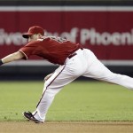 Arizona Diamondbacks shortstop Willie 
Bloomquist lunges but cannot cleanly field a 
ground ball hit by St. Louis Cardinals' Rafael 
Furcal in the first inning of a baseball game 
on Wednesday, May 9, 2012, in Phoenix. (AP 
Photo/Paul Connors)