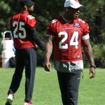 Adrian Wilson gets ready for a play during the team's morning walk-
through at training camp August 1. (Adam Green/Arizona Sports)