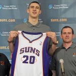 Suns first round draft pick poses with president of basketball operations Lon Babby, general manager Ryan McDonough, head coach Jeff Hornacek and his new jersey. (Photo: Vince Marotta/Arizona Sports)
