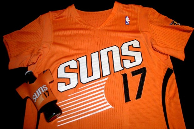 Phoenix Suns to debut sleeved orange 