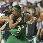 Detroit Pistons guard Richard Hamilton, left, reaches in on Boston Celtics guard Rajon Rondo (9) during the second quarter of Game 3 of the NBA basketball Eastern Conference basketball finals Saturday, May 24, 2008, in Auburn Hills, Mich. (AP Photo/Tony Dejak)