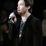 David Cook sings the national anthem before the Boston Celtics play the Los Angeles Lakers in Game 3 of the NBA basketball finals Tuesday, June 10, 2008, in Los Angeles. (AP Photo/Kevork Djansezian)