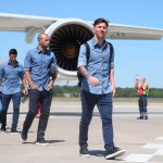 
              In this image provided by UEFA Barcelona's Lionel Messi, right, Javier Mascherano and Luis Suarez arrive at Tegel Airport in Berlin  Friday, June 5, 2015 on the eve of the soccer Champions League final between Juventus Turin and FC Barcelona on Saturday. (Alexander Hassenstein/UEFA via AP)
            
