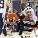 San Diego Chargers' Antonio Gates, right, talks with Danny Woodhead after the Chargers offense failed to get a first down on their final possession against the Arizona Cardinals during the second half of an NFL football game Monday, Sept. 8, 2014, in Glendale, Ariz. The Cardinals won 18-17. (AP Photo/Ross D. Franklin)