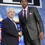 NBA Commissioner David Stern, left, shakes hands with Georgia's Kentavious Caldwell-Pope, who was selected by the Sacramento Kings in the first round of the NBA basketball draft, Thursday, June 27, 2013, in New York. (AP Photo/Kathy Willens)