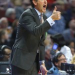 Phoenix Suns head coach Jeff Hornacek calls a play for his team during the first half of an NBA basketball game against the Chicago Bulls in Chicago, on Saturday, Feb. 21, 2015. (AP Photo/Jeff Haynes)