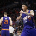 Phoenix Suns' Gerald Green, right, reacts to being called for a foul on Los Angeles Clippers' Blake Griffin during the second half of an NBA basketball game Saturday, Nov. 15, 2014, in Los Angeles. The Clippers won 120-107. (AP Photo/Danny Moloshok)