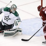 Arizona Coyotes' Mikkel Boedker (89), of Denmark, scores a goal against Dallas Stars' Kari Lehtonen, of Finland, during the third period of an NHL hockey game Tuesday, Nov. 11, 2014, in Glendale, Ariz. The Stars defeated the Coyotes 4-3. (AP Photo/Ross D. Franklin)