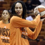 West's Brittney Griner, of the Phoenix Mercury, practices before the WNBA All-Star basketball game in Uncasville, Conn., Saturday, July 27, 2013. Griner is not scheduled to play in the game due to an injury. (AP Photo/Jessica Hill)
