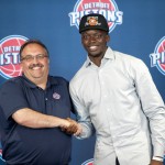 
              Pistons head coach Stan Van Gundy, left, and guard Reggie Jackson pose for a photo after a news conference Monday, July 20, 2015, in Auburn Hills, Mich. Pistons have taken care of one priority for this offseason — bringing restricted free agent Jackson back as the team's point guard. (David Guralnick /Detroit News via AP)  DETROIT FREE PRESS OUT; HUFFINGTON POST OUT; MANDATORY CREDIT
            