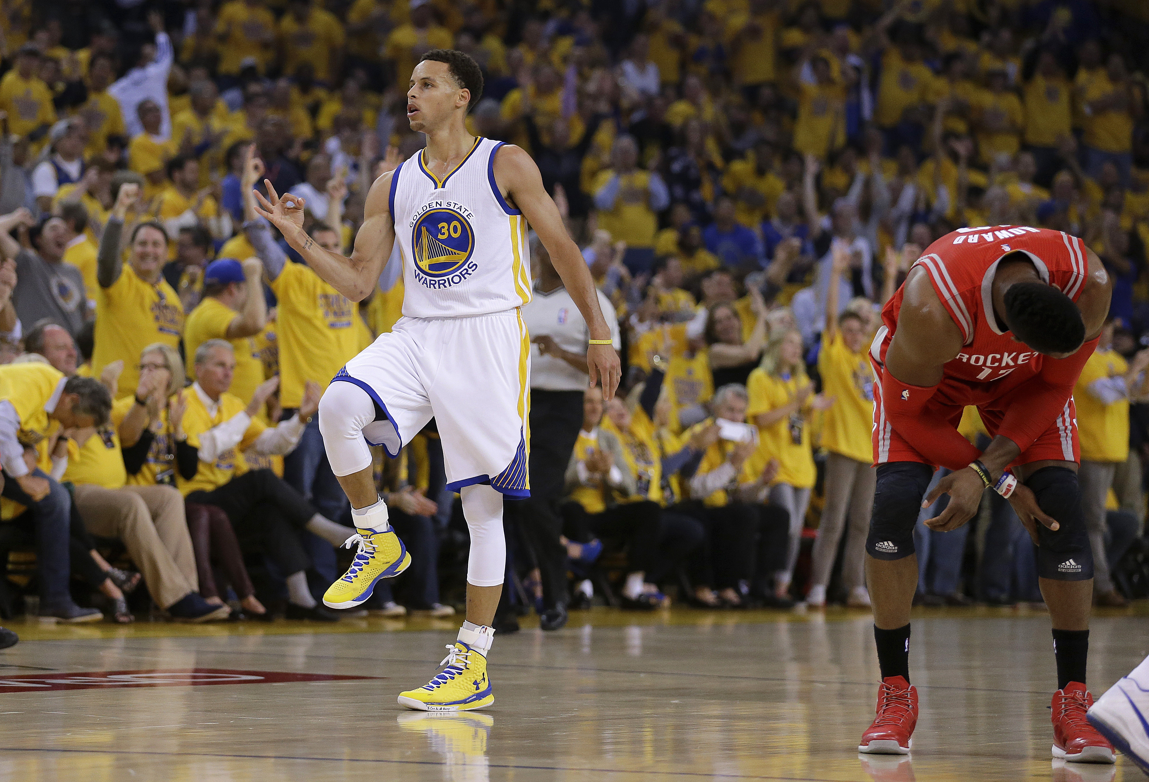 Warriors Rally Past Rockets 110 106 In