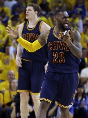 Cavs lose Game 1 of finals, Kyrie 