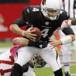 Kevin Kolb had his second bad game in a row for 
the Cardinals, completing just 20 of 34 passes 
for 237 yards and one interception. He also 
took four sacks, the last of which helped end 
the Cardinals' shot at a comeback.