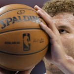 Los Angeles Clippers' Blake Griffin shoots a free throw in the first half of an NBA basketball game against the Phoenix Suns in Los Angeles, Saturday, Dec. 8, 2012. (AP Photo/Jae C. Hong)
