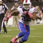 Buffalo Bills running back Fred Jackson runs around the left side on a 1-yard touchdown against the Cleveland Browns in the third quarter of an NFL football game Thursday, Oct. 3, 2013, in Cleveland. (AP Photo/Tony Dejak)
