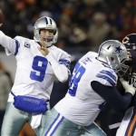 Dallas Cowboys quarterback Tony Romo (9) throws a pass during the first half of an NFL football game against the Chicago Bears, Monday, Dec. 9, 2013, in Chicago. (AP Photo/Nam Y. Huh)