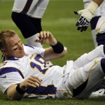  Minnesota Vikings quarterback Sage Rosenfels (18) is offered a hand after losing his helmet against the Houston Texans during the first half of an NFL preseason football game, Thursday, Aug. 30, 2012, in Houston. (AP Photo/Pat Sullivan)