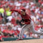 Arizona Diamondbacks starting pitcher Chase Anderson throws during the fourth inning of a baseball game against the St. Louis Cardinals, Monday, May 25, 2015, in St. Louis. (AP Photo/Jeff Roberson)