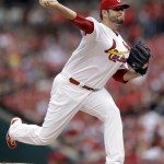 St. Louis Cardinals starting pitcher Lance Lynn throws during the first inning of a baseball game against the Arizona Diamondbacks on Thursday, May 22, 2014, in St. Louis. (AP Photo/Jeff Roberson)
