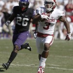 Oklahoma wide receiver Sterling Shepard (3) runs the ball in for a touchdown as TCU safety Derrick Kindred (26) looks on during the first half of an NCAA college football game at Amon G. Carter Stadium, Saturday, Oct. 4, 2014, in Fort Worth, Texas. (AP Photo/Brandon Wade)