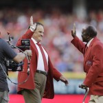 Pete Rose and Joe Morgan are introduced before the MLB All-Star baseball game, Tuesday, July 14, 2015, in Cincinnati. (AP Photo/Jeff Roberson)