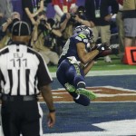 Seattle Seahawks wide receiver Doug Baldwin (89) catches a 3-yard touchdown pass against the New England Patriots during the second half of NFL Super Bowl XLIX football game Sunday, Feb. 1, 2015, in Glendale, Ariz. (AP Photo/Brynn Anderson)