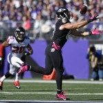 Baltimore Ravens tight end Owen Daniels makes a catch in the first half of an NFL football game against the Atlanta Falcons, Sunday, Oct. 19, 2014, in Baltimore. (AP Photo/Nick Wass)