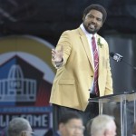 Former Baltimore Ravens player Jonathan Ogden speaks during the induction ceremony at the Pro Football Hall of Fame Saturday, Aug. 3, 2013, in Canton, Ohio. (AP Photo/David Richard)
